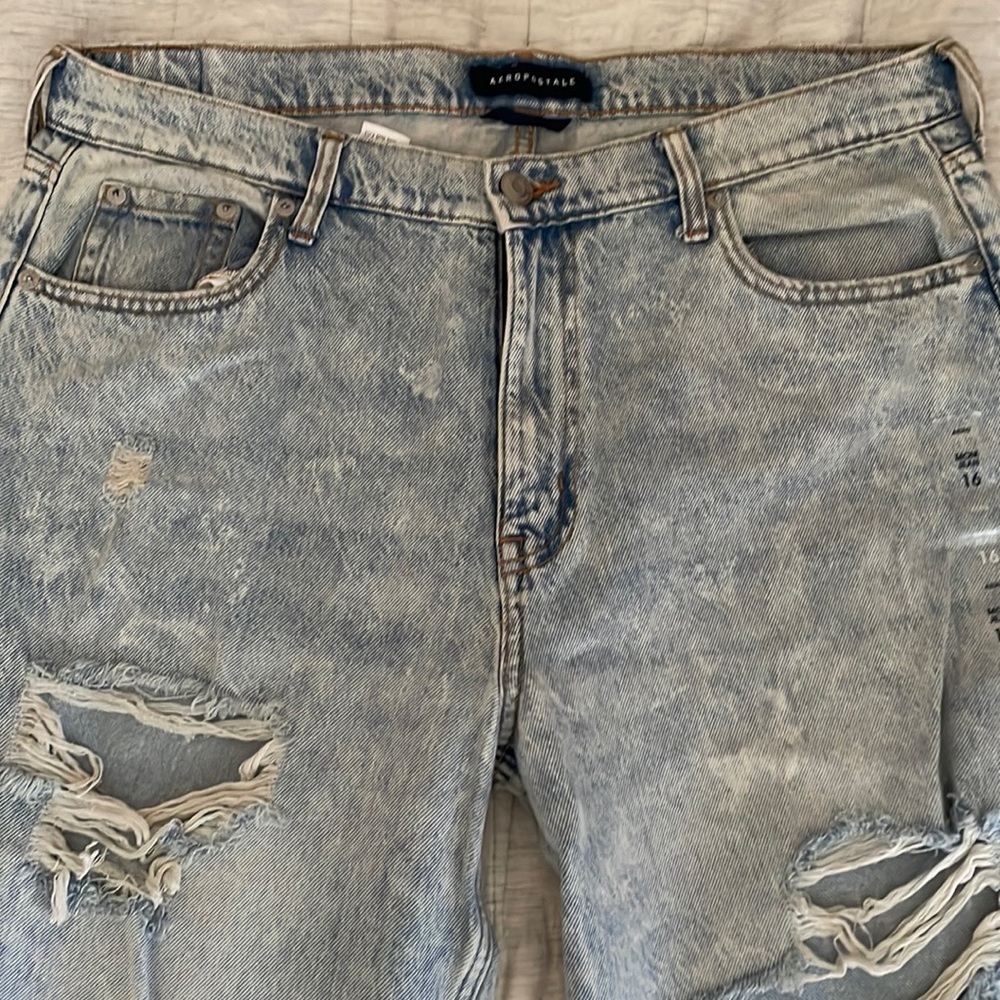 Womens Aero distressed jeans
